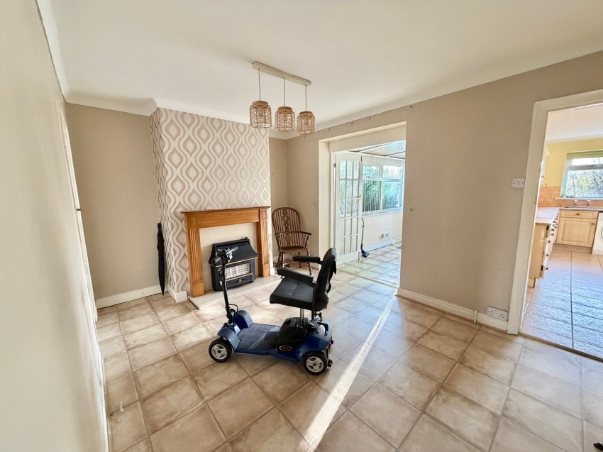 Images for Riddlesden, Keighley, West Yorkshire EAID:3030449609 BID:4216801