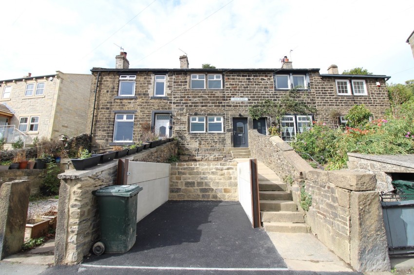 Images for Oakworth, Keighley, West Yorkshire EAID:3030449609 BID:4216801