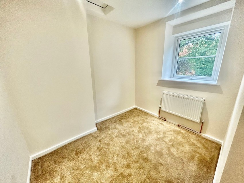 Images for Oakworth, Keighley, West Yorkshire EAID:3030449609 BID:4216801