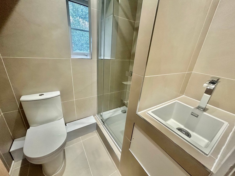 Images for Oakworth, Keighley, West Yorkshire EAID:3030449609 BID:4216801