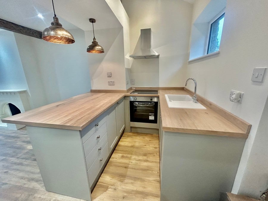 Images for Oakworth, Keighley, West Yorkshire EAID:3030449609 BID:4216801