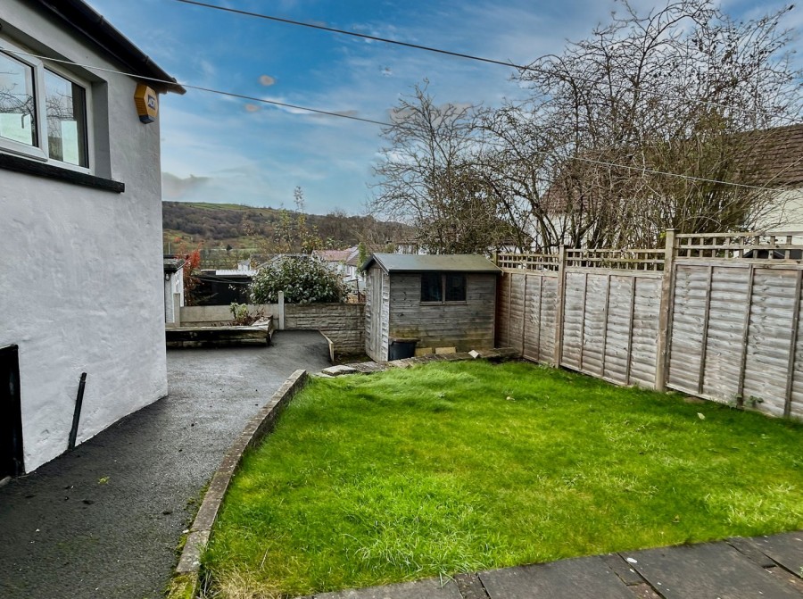 Images for Sandbeds, Keighley, West Yorkshire EAID:3030449609 BID:4216801