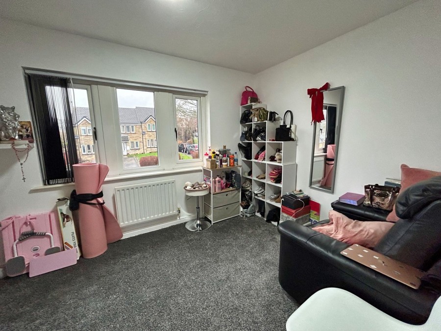 Images for Oakworth, Keighley, West Yorkshire EAID:3030449609 BID:4216801