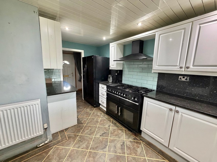 Images for Bracken Bank Avenue, Keighley, West Yorkshire EAID:3030449609 BID:4216801