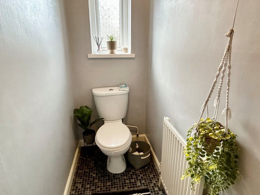 Images for Broomhill Walk, Keighley, West Yorkshire EAID:3030449609 BID:4216801