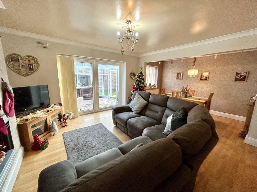 Images for Broomhill Walk, Keighley, West Yorkshire EAID:3030449609 BID:4216801