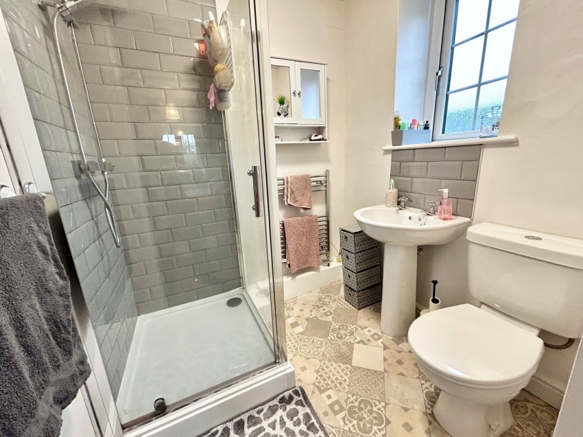 Images for Wilsden, Bradford, West Yorkshire EAID:3030449609 BID:4216801