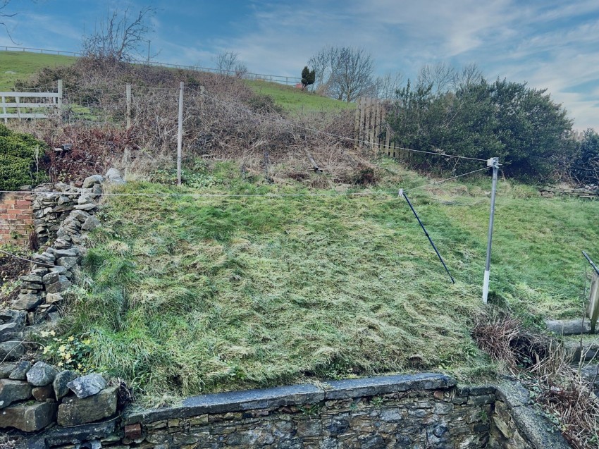 Images for Braithwaite Road, Keighley, West Yorkshire EAID:3030449609 BID:4216801