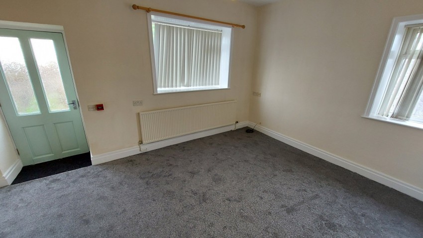 Images for Oakworth Road, Keighley, West Yorkshire EAID:3030449609 BID:4216801