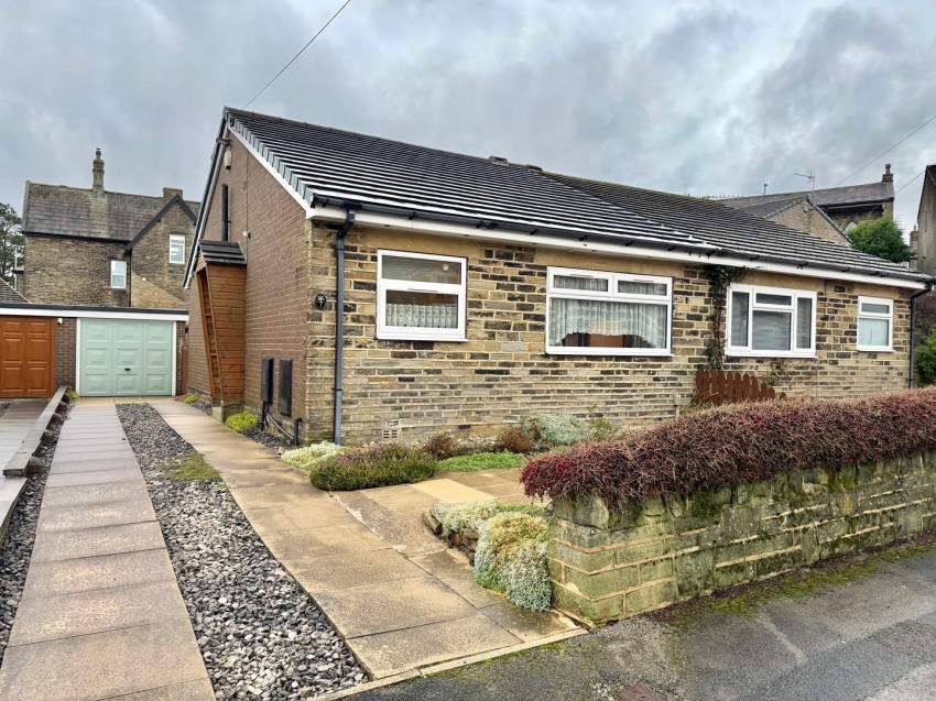 Images for Denholme, Bradford, West Yorkshire EAID:3030449609 BID:4216801