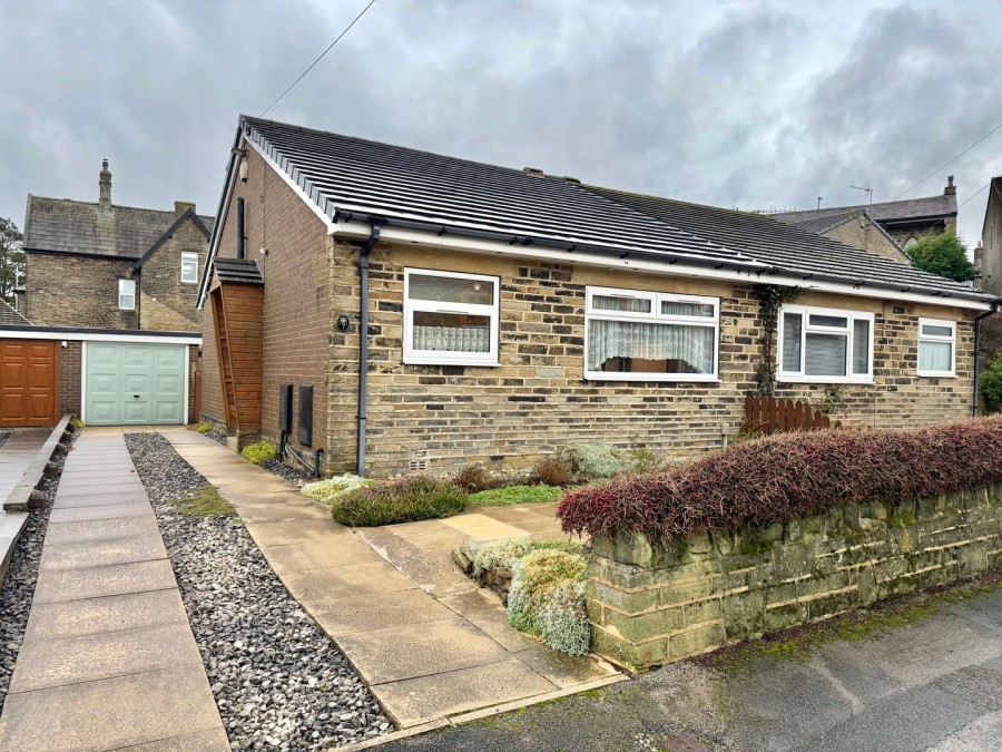 Images for Denholme, Bradford, West Yorkshire EAID:3030449609 BID:4216801