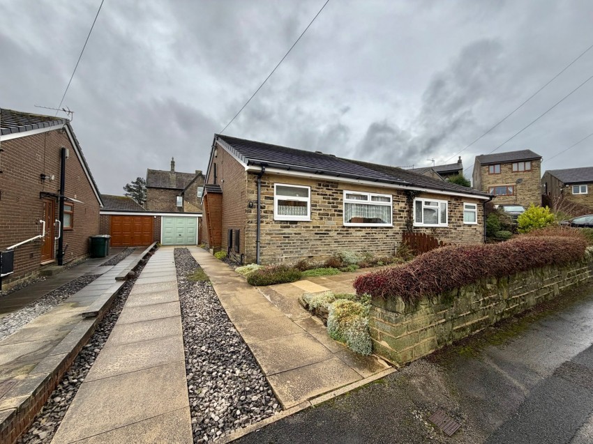 Images for Denholme, Bradford, West Yorkshire EAID:3030449609 BID:4216801