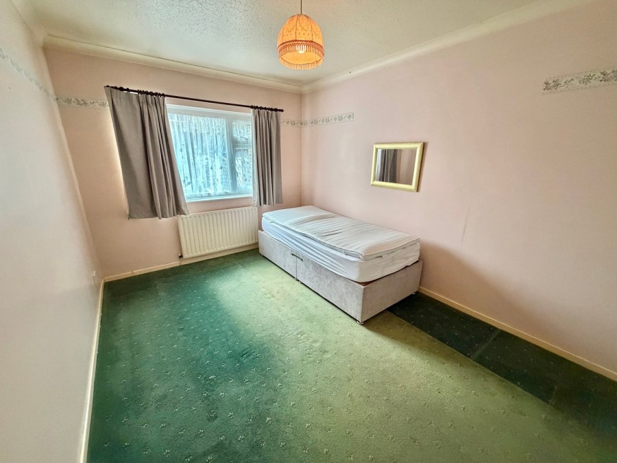 Images for Denholme, Bradford, West Yorkshire EAID:3030449609 BID:4216801