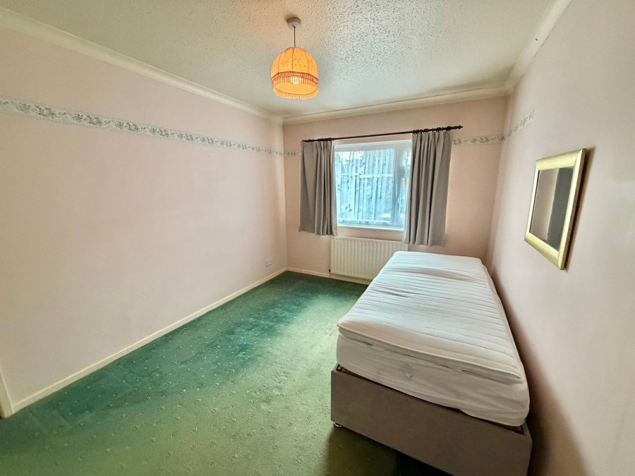 Images for Denholme, Bradford, West Yorkshire EAID:3030449609 BID:4216801