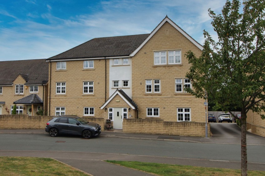 Images for Steeton, Keighley, West Yorkshire EAID:3030449609 BID:4216801