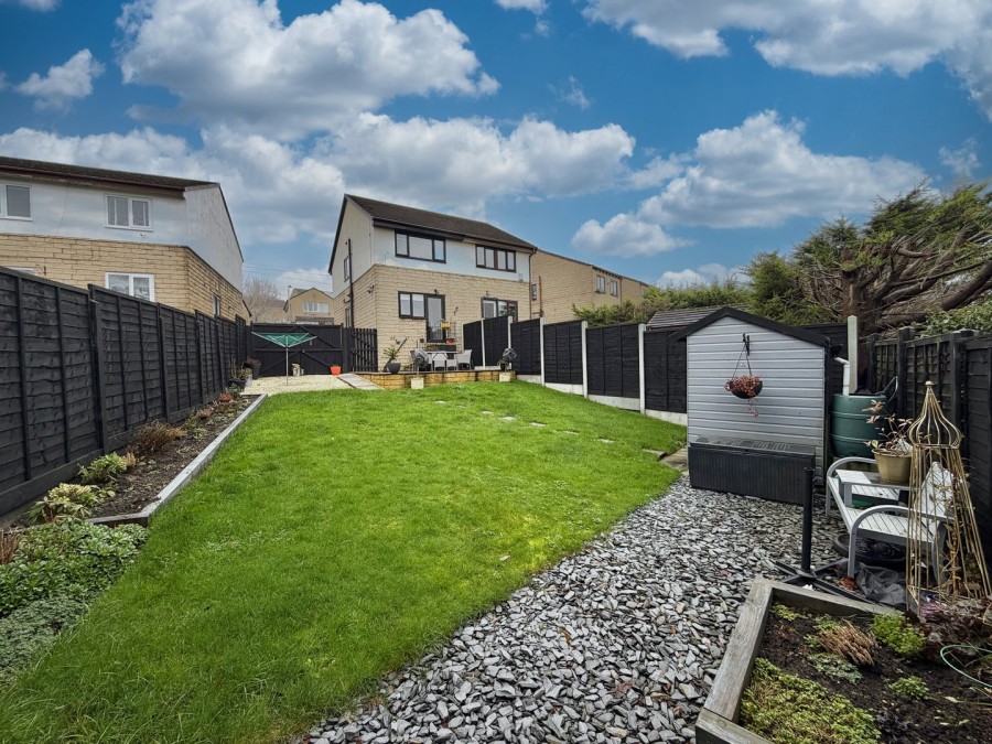 Images for The Oval, Bingley, West Yorkshire EAID:3030449609 BID:4216801