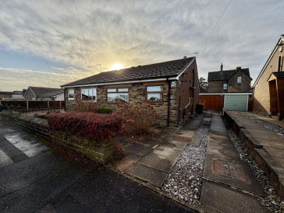 Denholme, Bradford, West Yorkshire - EAID:3030449609, BID:4216801