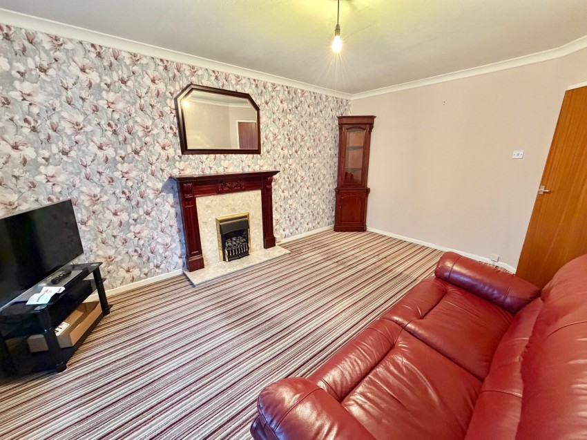 Images for Denholme, Bradford, West Yorkshire EAID:3030449609 BID:4216801