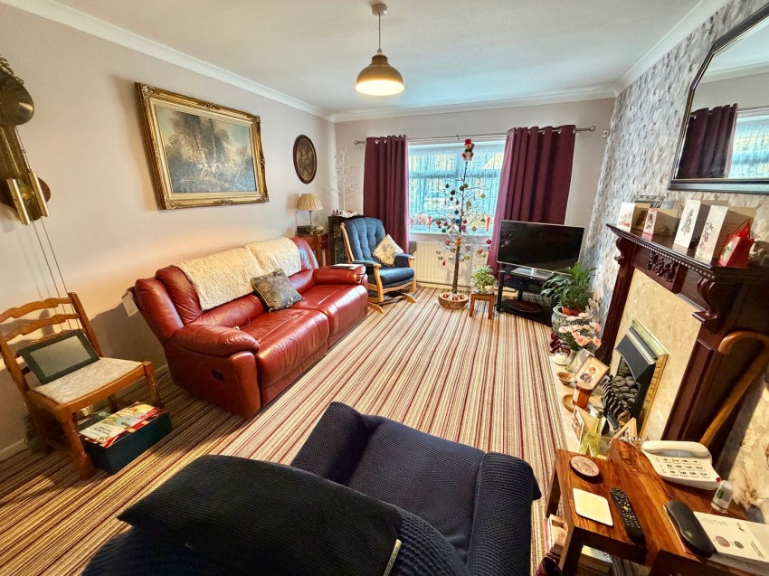 Images for Denholme, Bradford, West Yorkshire EAID:3030449609 BID:4216801