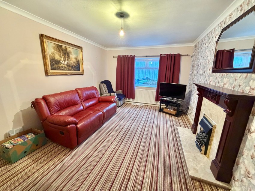 Images for Denholme, Bradford, West Yorkshire EAID:3030449609 BID:4216801