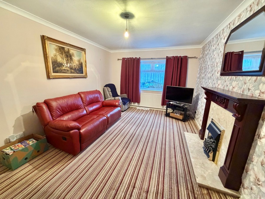 Images for Denholme, Bradford, West Yorkshire EAID:3030449609 BID:4216801