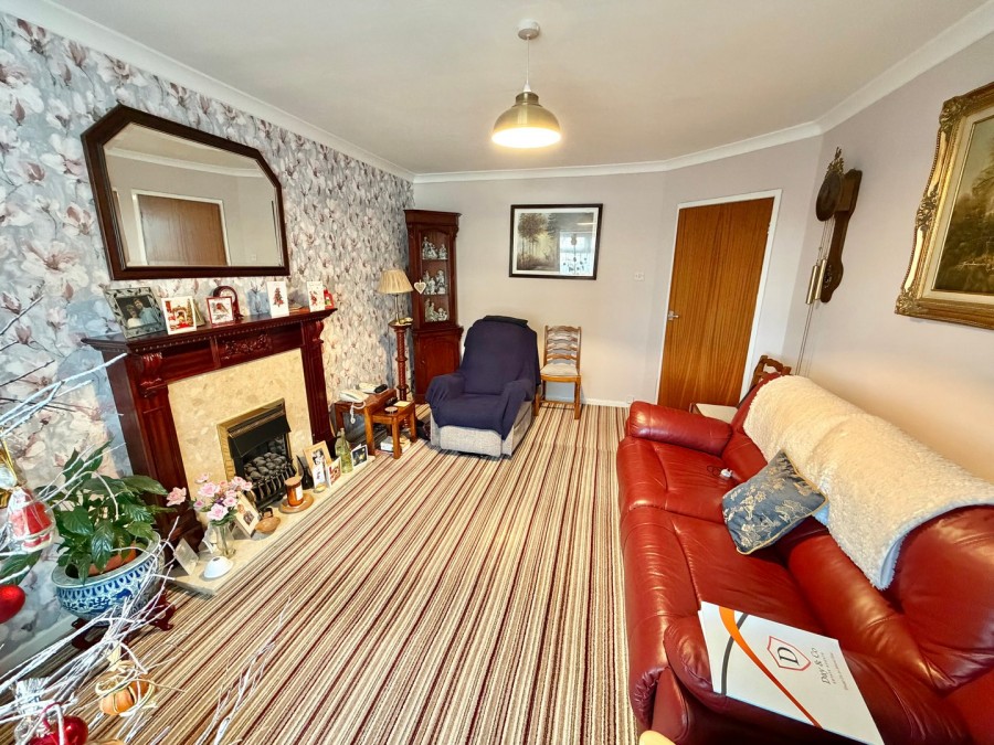 Images for Denholme, Bradford, West Yorkshire EAID:3030449609 BID:4216801