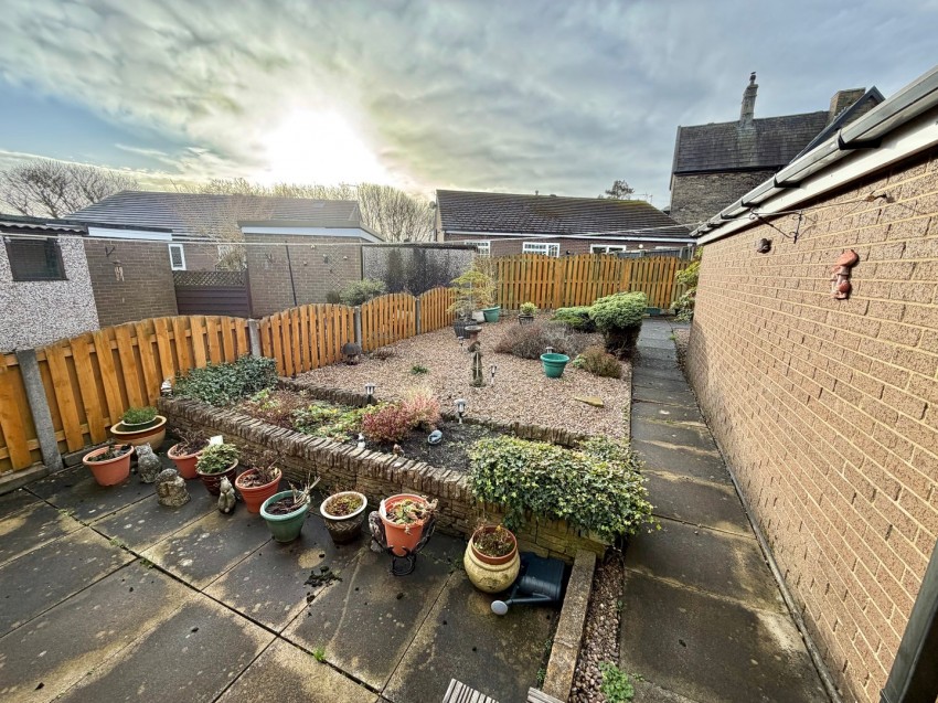 Images for Denholme, Bradford, West Yorkshire EAID:3030449609 BID:4216801