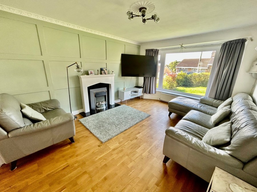 Images for Oakworth, Keighley, West Yorkshire EAID:3030449609 BID:4216801