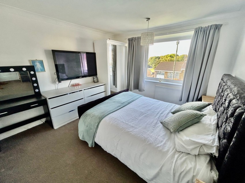 Images for Oakworth, Keighley, West Yorkshire EAID:3030449609 BID:4216801