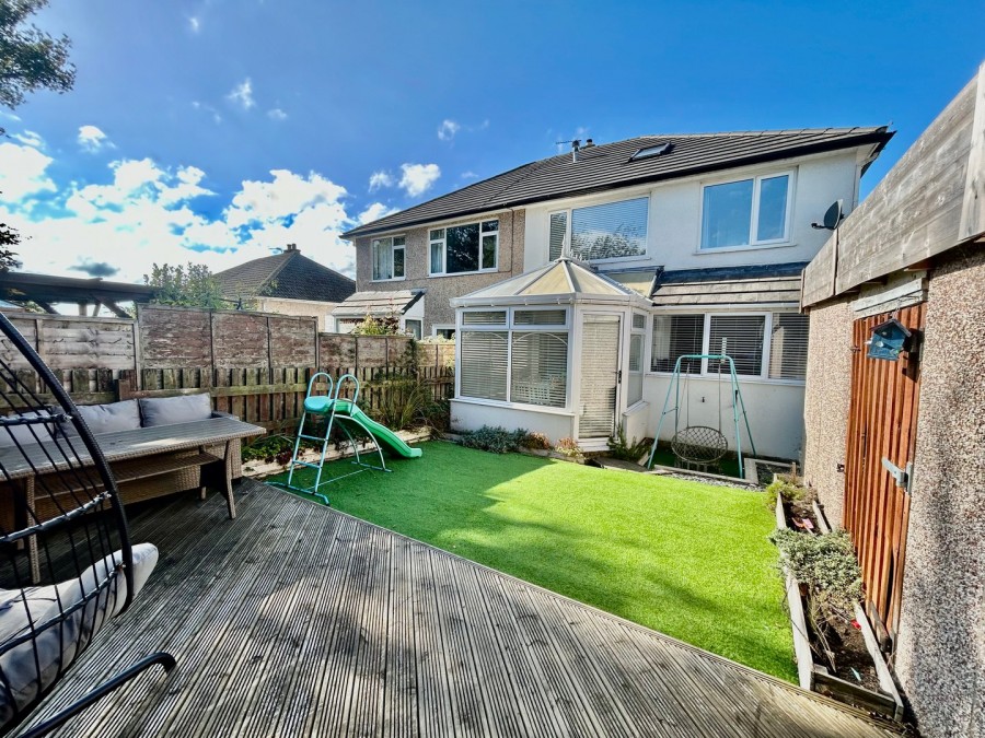 Images for Oakworth, Keighley, West Yorkshire EAID:3030449609 BID:4216801