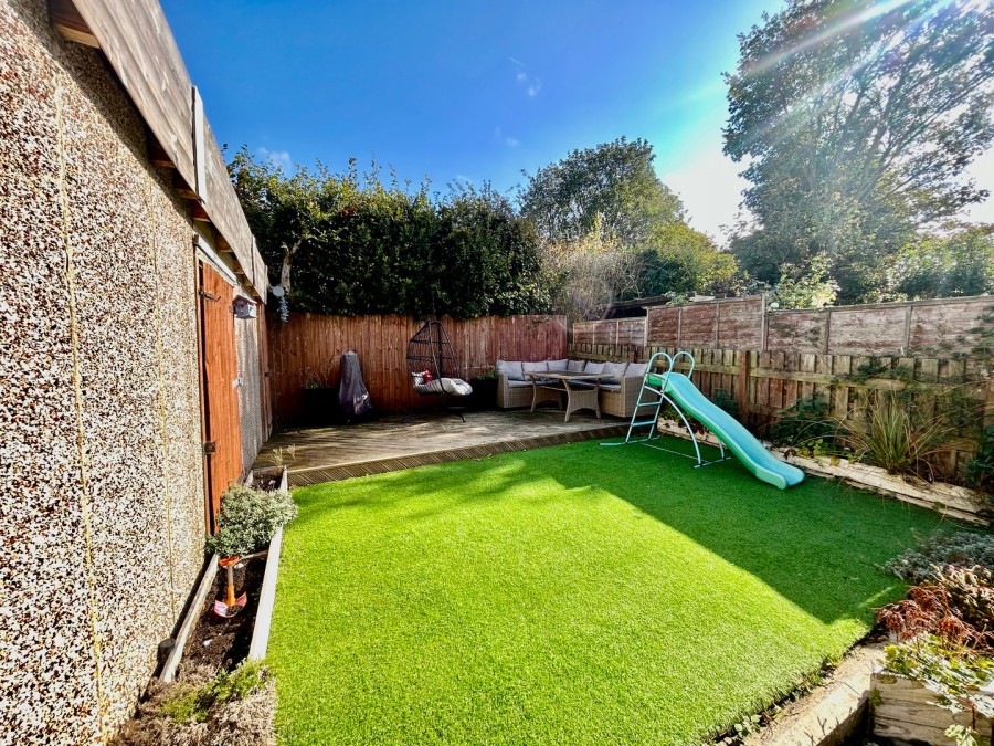 Images for Oakworth, Keighley, West Yorkshire EAID:3030449609 BID:4216801