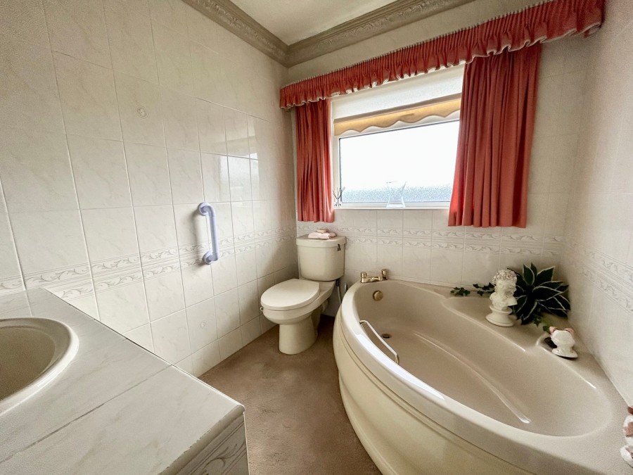 Images for Laycock, Keighley, West Yorkshire EAID:3030449609 BID:4216801