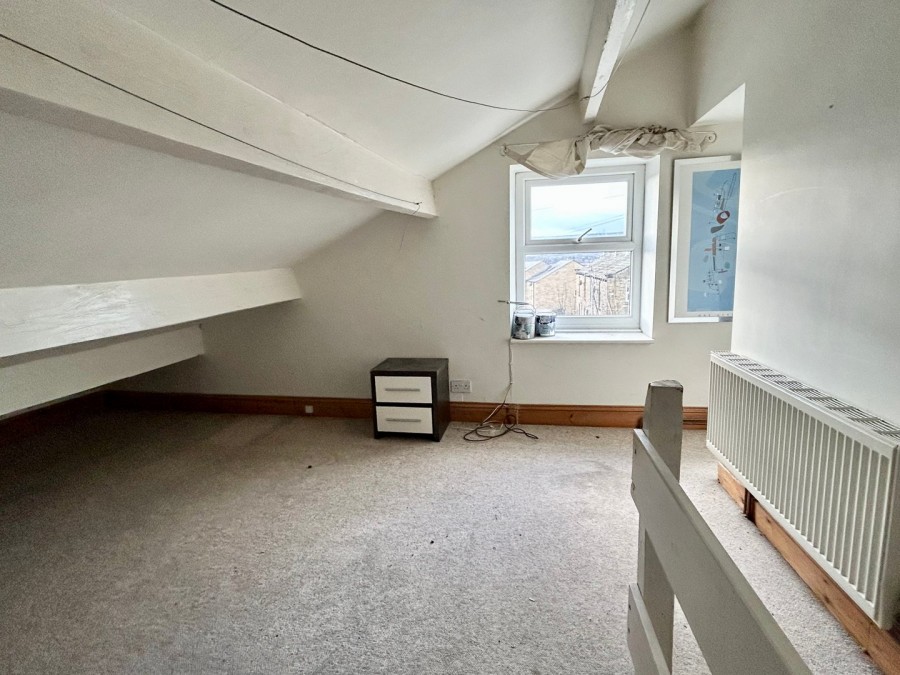 Images for Silsden, Keighley, West Yorkshire EAID:3030449609 BID:4216801