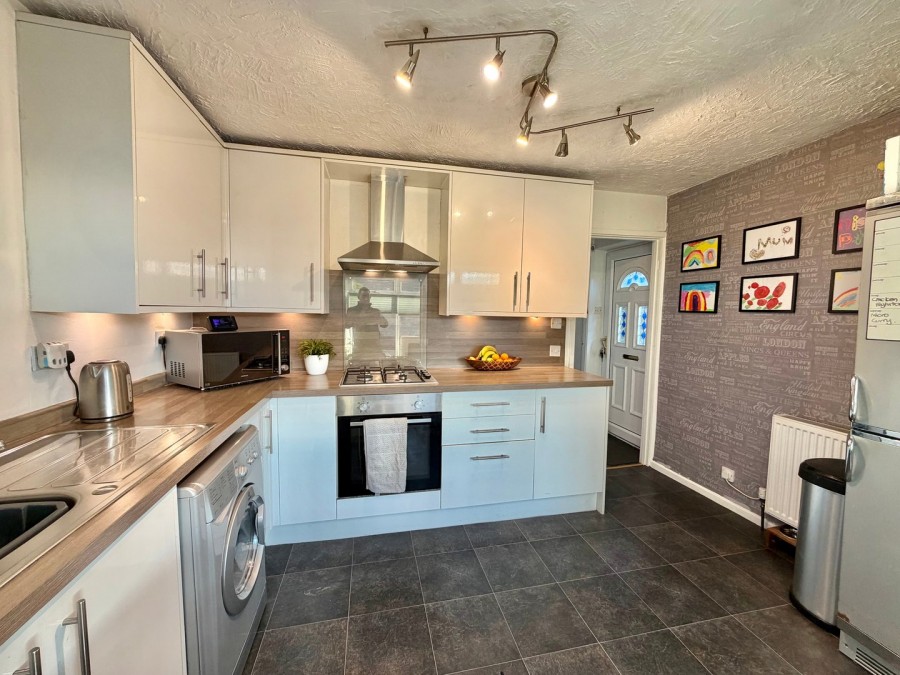 Images for Cherry Tree Rise, Keighley, West Yorkshire EAID:3030449609 BID:4216801