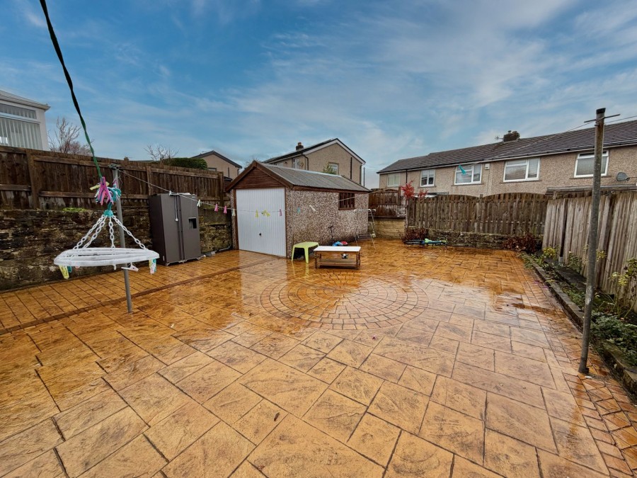 Images for Wheathead Lane, Keighley, West Yorkshire EAID:3030449609 BID:4216801