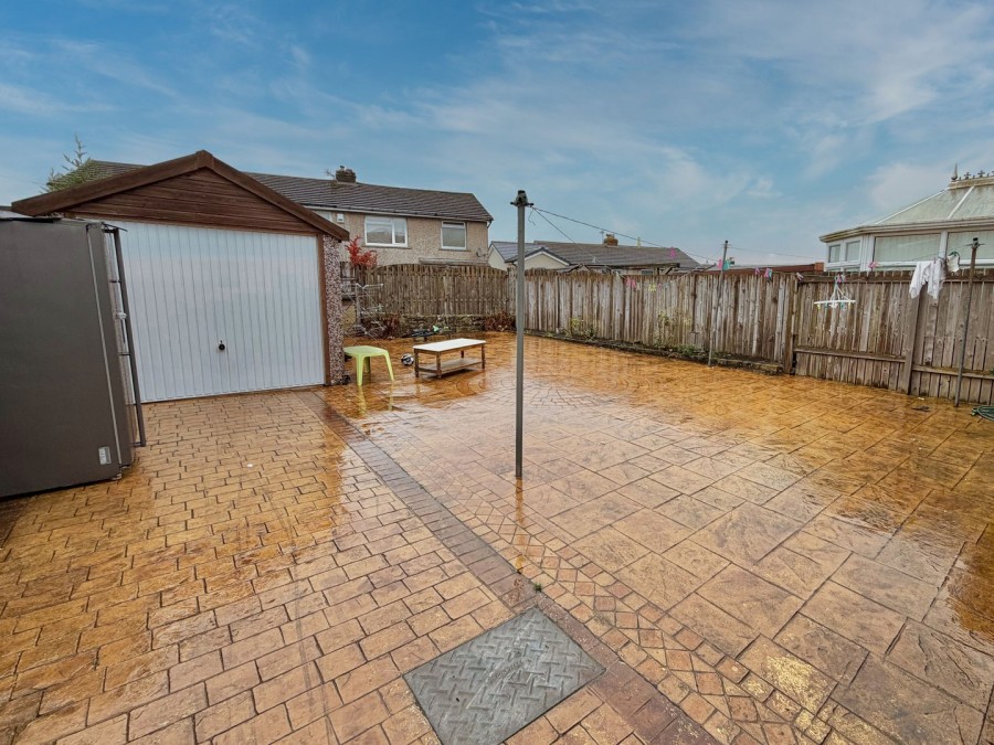 Images for Wheathead Lane, Keighley, West Yorkshire EAID:3030449609 BID:4216801