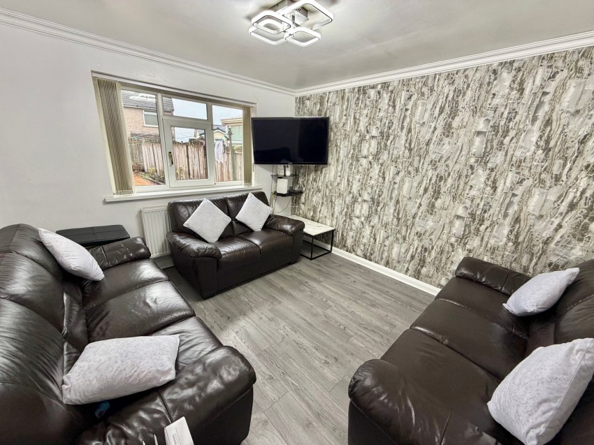 Images for Wheathead Lane, Keighley, West Yorkshire EAID:3030449609 BID:4216801