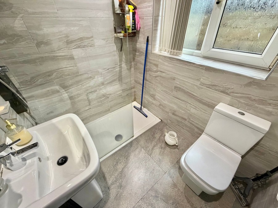 Images for Wheathead Lane, Keighley, West Yorkshire EAID:3030449609 BID:4216801