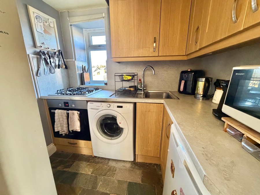 Images for Denholme, Bradford, West Yorkshire EAID:3030449609 BID:4216801