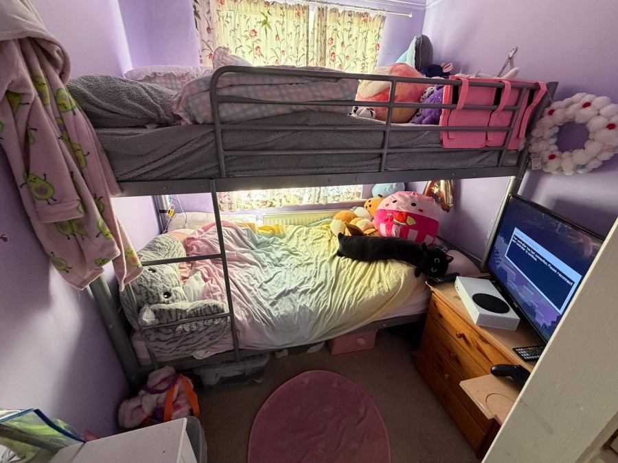 Images for Denholme, Bradford, West Yorkshire EAID:3030449609 BID:4216801