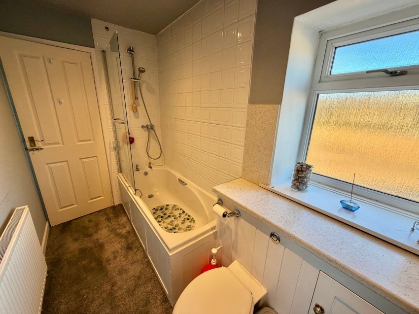 Images for Denholme, Bradford, West Yorkshire EAID:3030449609 BID:4216801