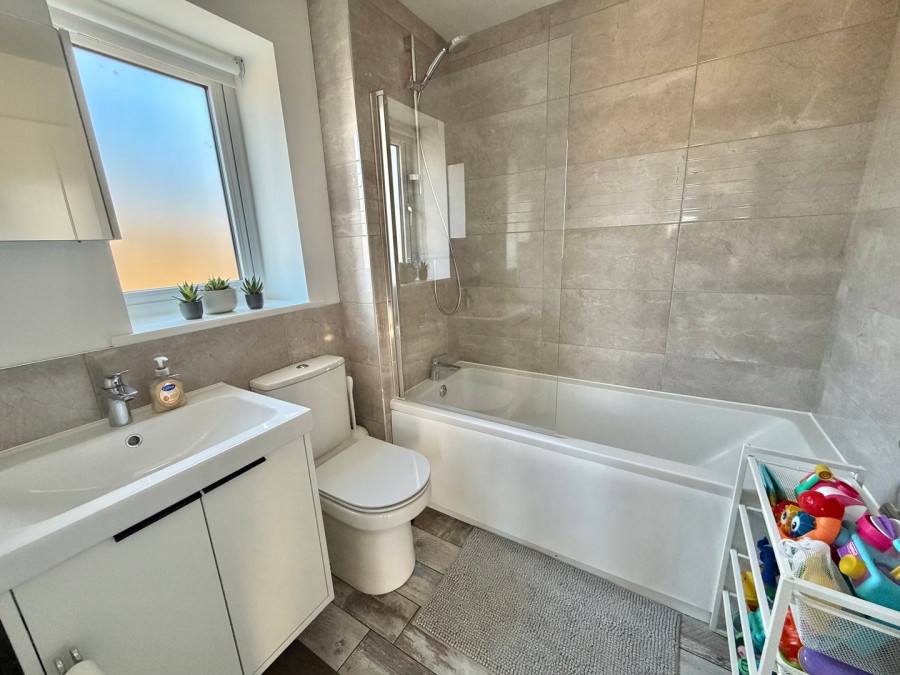 Images for Haworth, Keighley, West Yorkshire EAID:3030449609 BID:4216801