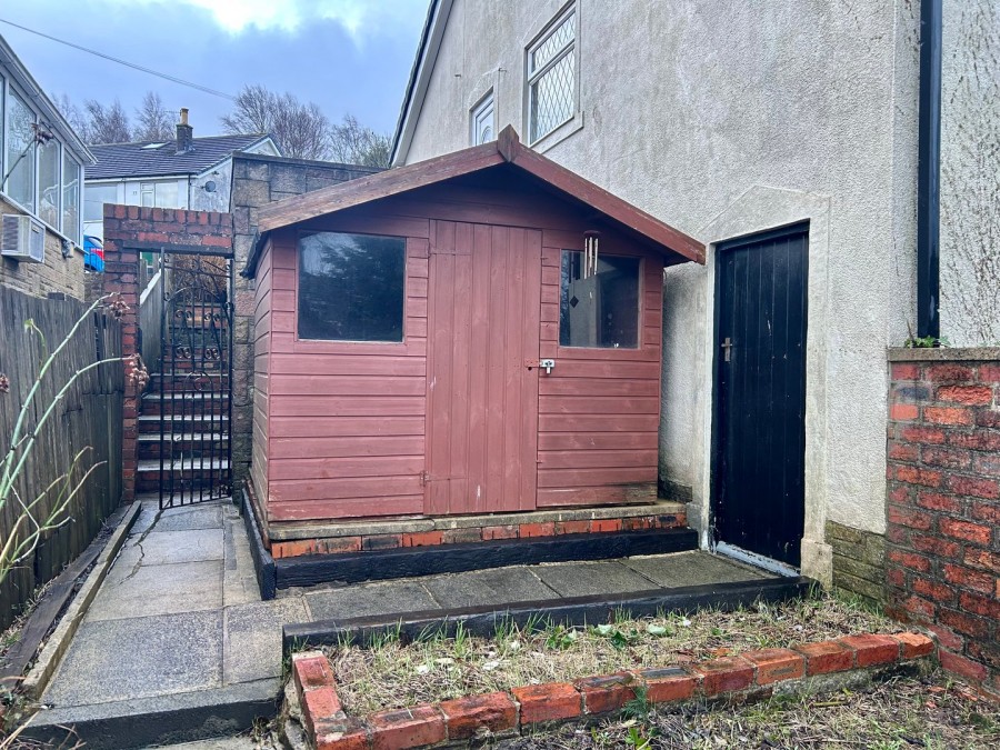 Images for Near Haworth, Keighley, West Yorkshire EAID:3030449609 BID:4216801