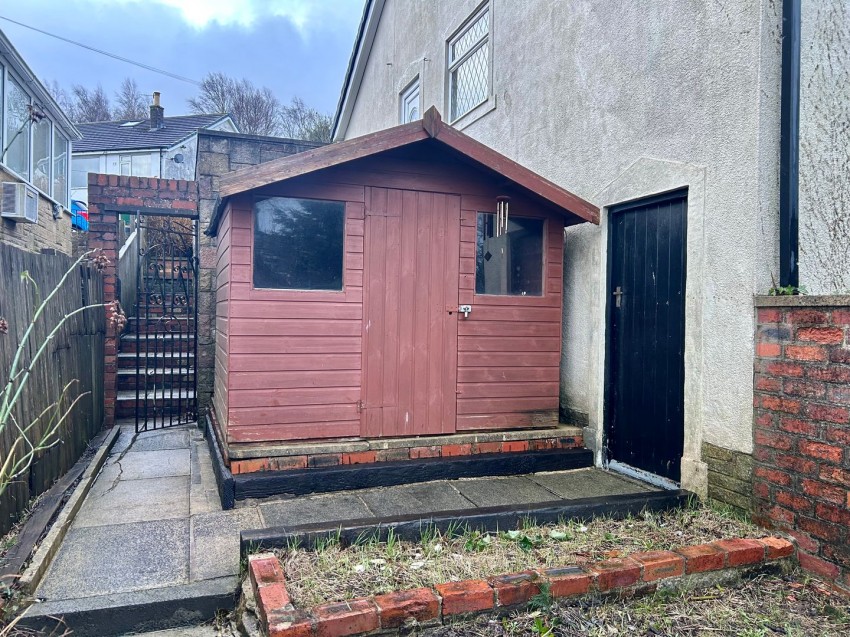 Images for Near Haworth, Keighley, West Yorkshire EAID:3030449609 BID:4216801