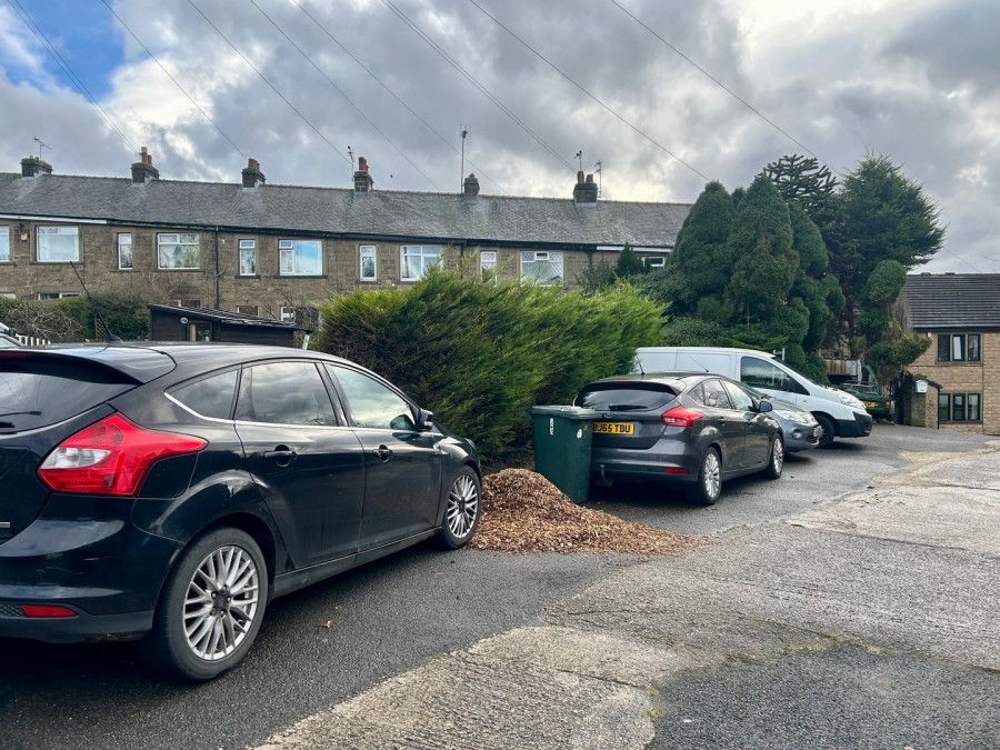 Images for Oakworth, Keighley, West Yorkshire EAID:3030449609 BID:4216801