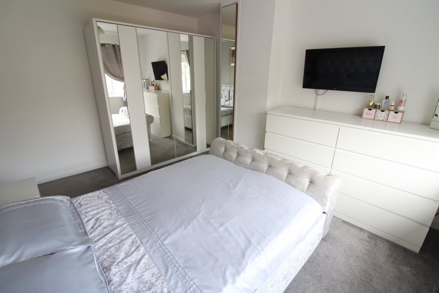 Images for Cross Roads, Keighley, West Yorkshire EAID:3030449609 BID:4216801