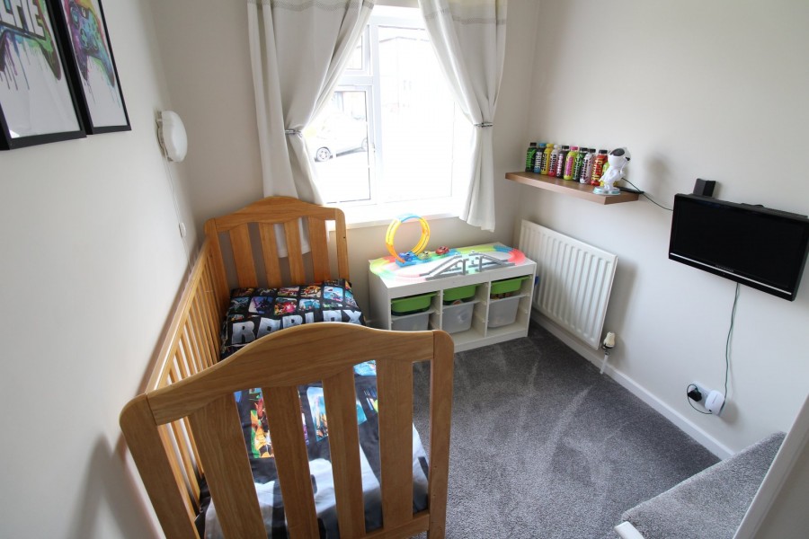 Images for Cross Roads, Keighley, West Yorkshire EAID:3030449609 BID:4216801