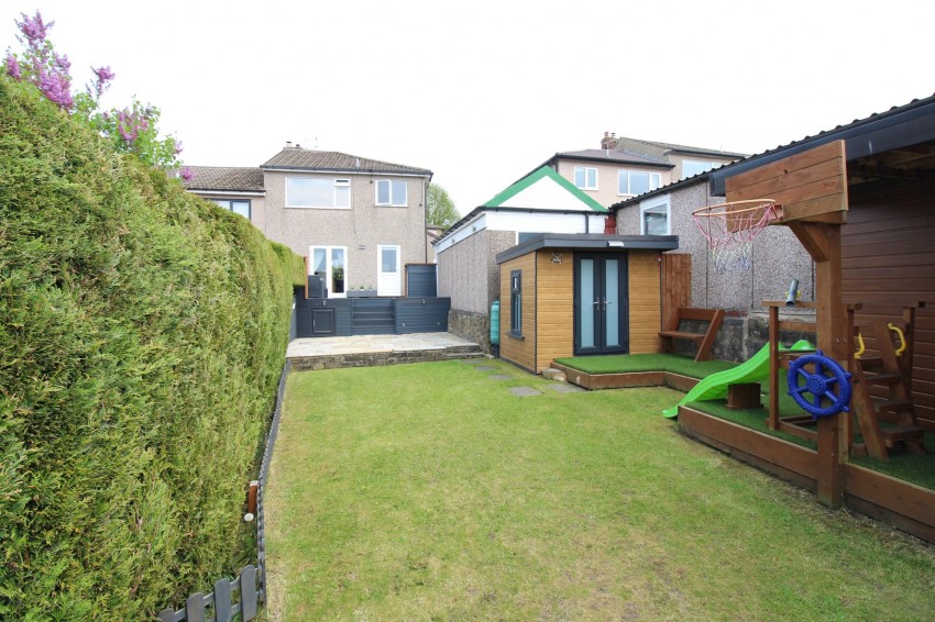 Images for Cross Roads, Keighley, West Yorkshire EAID:3030449609 BID:4216801