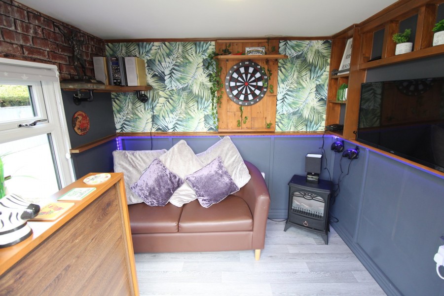 Images for Cross Roads, Keighley, West Yorkshire EAID:3030449609 BID:4216801