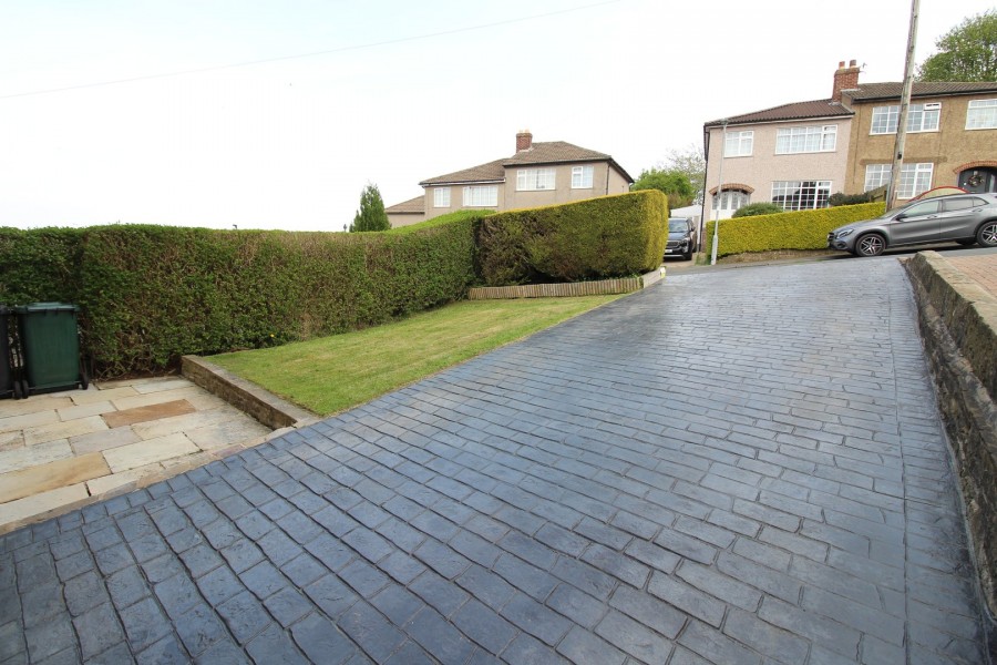 Images for Cross Roads, Keighley, West Yorkshire EAID:3030449609 BID:4216801